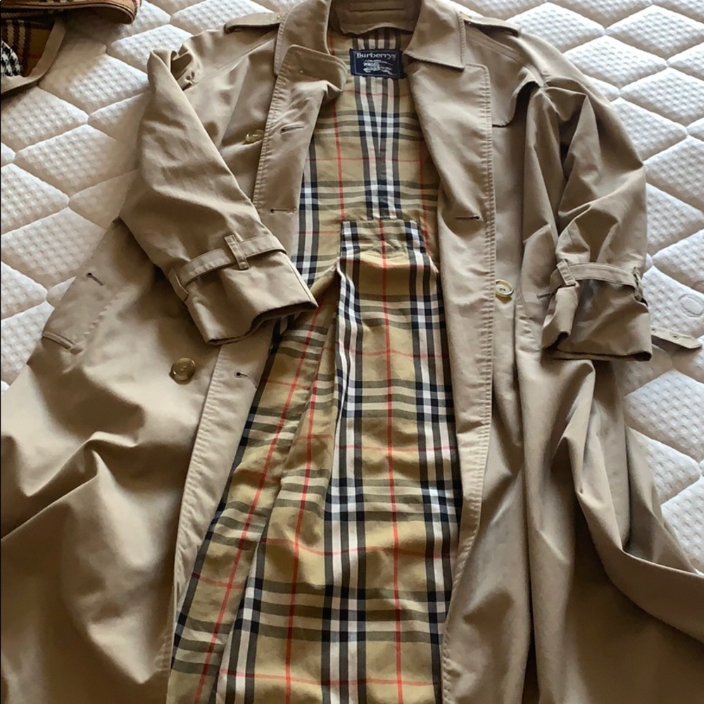Burberry Jacket - Picture 3 of 3